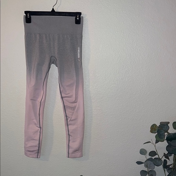 Gymshark Pants - Gymshark adapt ombre tights